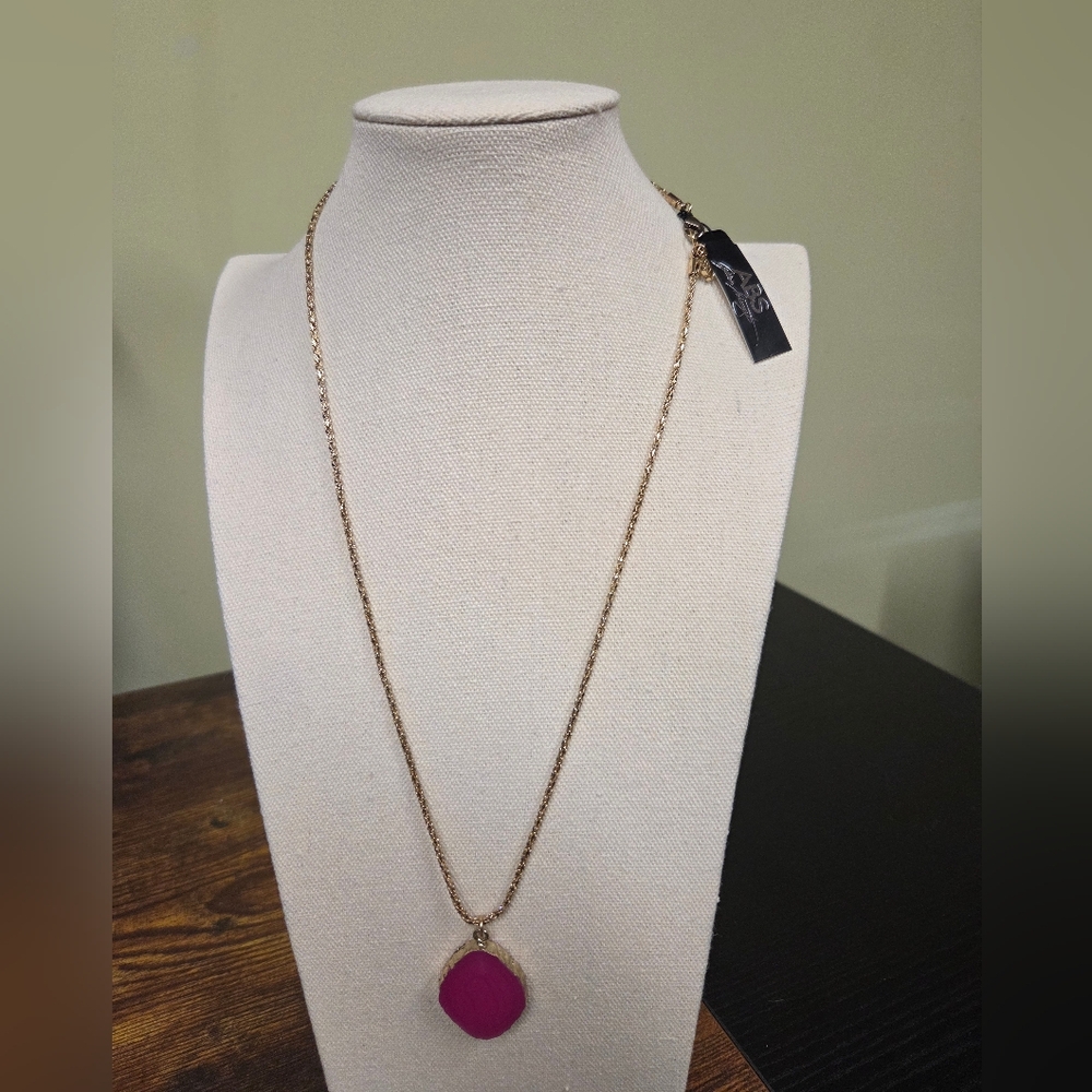 BOGO💖ABS Allen Schwartz Pink Dyed Agate Necklace